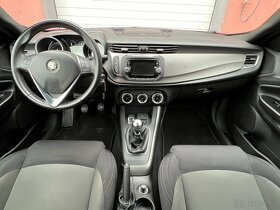 Alfa Romeo Giulietta 1.4 Turbo Veloce - 15