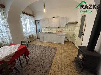 Dvougenerační RD (338m2) Stráž u Tachova - 15