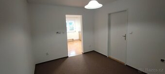 Pronájem bytové jednotky v RD 3+1 (85m2) - 15