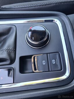 SEAT ATECA 1,6 TDI 85 kW DSG NAVI TOP STAV - 15