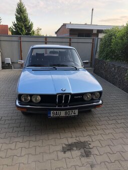 BMW 520 e12 - 15