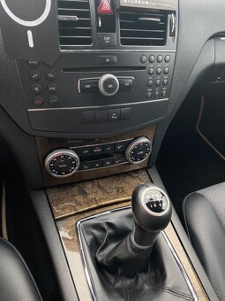 Mercedes-Benz W204 220cdi - 15