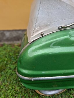 Starožitný kočárek pro panenky Helvetia - 15