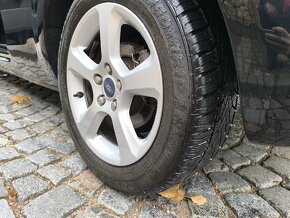 Focus 1,6 16V - 15