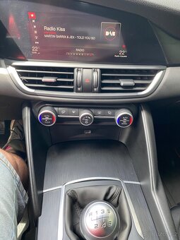 Alfa Romeo Giulia 2,2 jtdm 132kw - 15