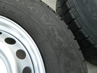 kola ford Transit + pneu R15C - 15