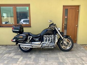 Triumph Rocket III - 15