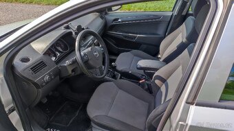 Opel Astra H Caravan 1.7 CDTi - 15