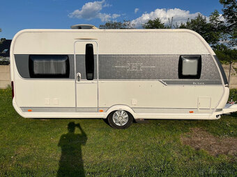 Hobby 495 UFe De Luxe, MOVER, PŘEDSTAN, TV+SATELIT 1.MAJITEL - 15