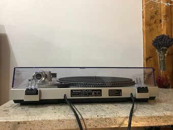Technics SL-D303 Velice zachovalý stav. - 15