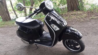 vespa Gts 300 - 15