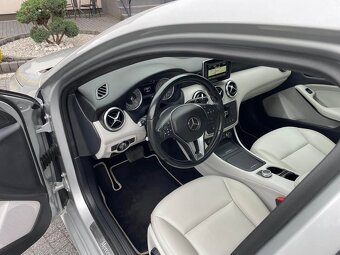 Mercedes-Benz A-Class 2014 – Automat, výbava, nízký nájezd - 15