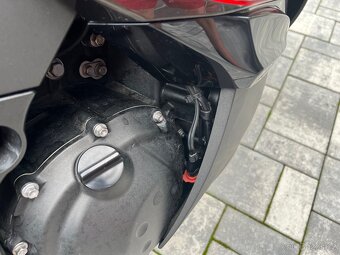 Kawasaki ZZR 1400 - 15