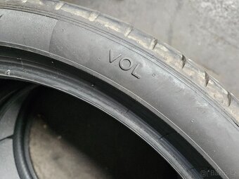 275/35R22 104W XL P-Zero (PZ4) Luxury PNCS VOL PIRELLI - 15