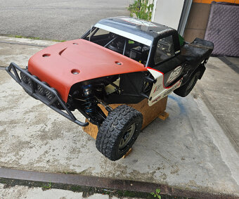 Losi 5ive-T - 15