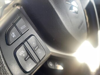 Suzuki Vitara 1,6 VVT  COMFORT (2018) - 15