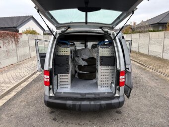 Volkswagen Caddy  2,0 CNG 80kW R.2016 116000km Vestavba - 15
