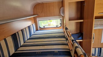 Karavan Hymer, poschodová posteľ MOVER, predstan - 15