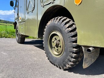 Tatra 805 - 15