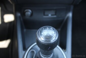 Hyundai i20, 1,2i 62KW, 1.maj.,ČR, 66.273 km, r.v. 2014 - 15