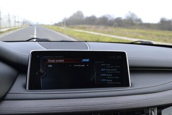 BMW X5 Mpaket xDrive40d Individual Nočné videnie Nappa SK - 15