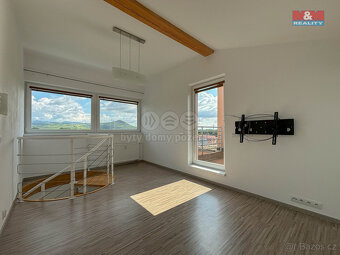 Pronájem bytu 4+kk, 99 m², Lovosice, ul. Osvoboditelů - 15