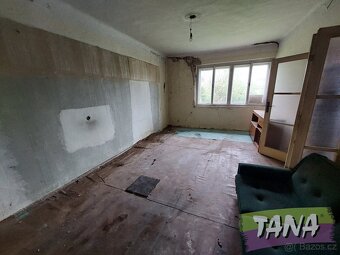 Prodej podílu o velikosti 1/2 - Zemědělská usedlost v Českém - 15