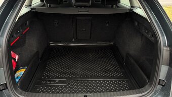Škoda Octavia IV 2,0 TDI 110 kW DSG Tažné Alcantara Matrix - 15
