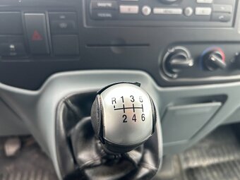 Ford Transit 2.2 TDCi L4 114 kw - 15