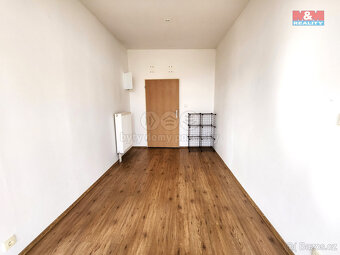 Pronájem bytu 2+1, 80 m², Lenešice, ul. Husova - 15