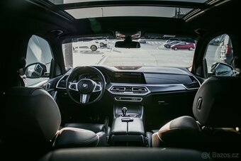 BMW X5 30d 2021 v ZARUKE,top stav - 15