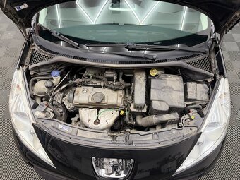 Peugeot 207 TRENDY 1.4 - 15