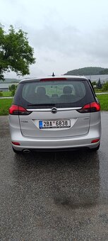 Zafira Tourer - 15