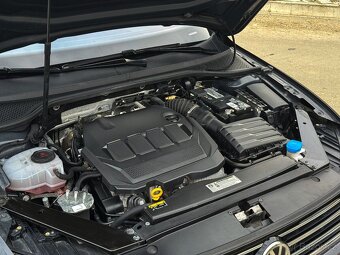 VW Passat B8 2,0 Tdi 110KW Elegance MOD 2020 LED KAMERA - 15