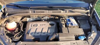 Volkswagen Sharan - 15
