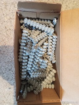 Hilti DX 350,dx 650.Prachové patrony a hřeby - 15