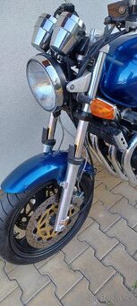 Yamaha XJR 1200 - 15