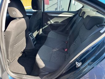 Škoda Octavia 1.2 TSi Climatronic, Vyhřívaná Sedadla - 15