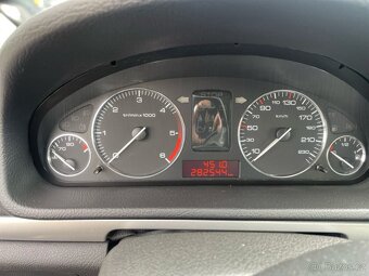 Peugeot 407 - 15