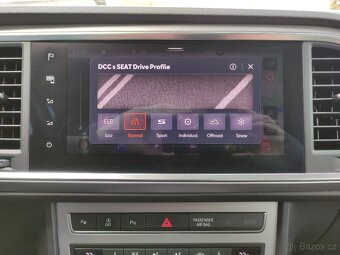 Seat Ateca DSG FR 4Drive FullLED WEBASTO BEATS KAMERA TAŽNÉ - 15