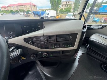 Volvo FH 500 OCEAN RACE MEGA (0218) - 15