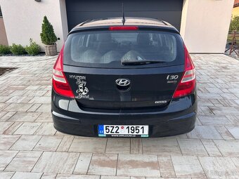 Hyundai i30 1.6CRDi, r.v. 10/2009 - 15