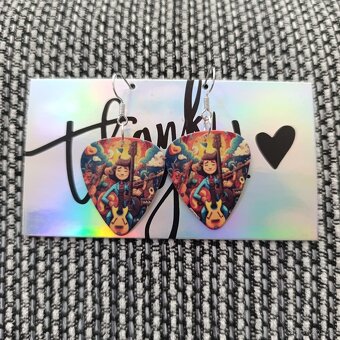 Náušnice z kytarových trsátek - 15