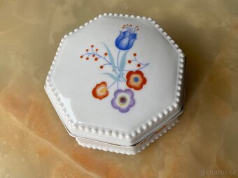 Porcelánové Krabičky A Figurky Royal Dux & Pirkenhammer - 15