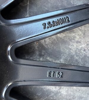 Originální Alu kola AMG Mercedes-Benz Cla R18 Dvourozměr - 15