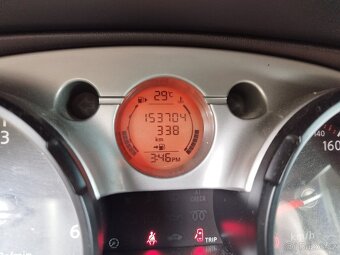 Nissan Qashqai 2.0 DCi  4x4 - 15