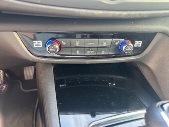 Opel Insignia, 2021, 2.0 Cdti 128kw, automat, 1.maj, CZ, DPH - 15