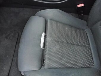 BMW Řada 3, 320 D - 15