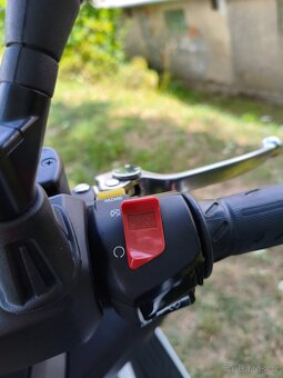 Kymco X-town 125i ABS CZ TP - 15