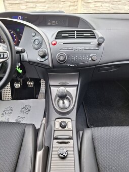 Honda Civic, 1,4i GT,73kW - 15